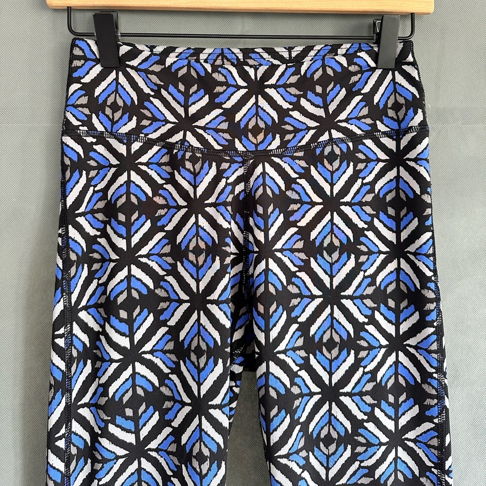 Aerie Offline Blue Geometric Print Leggings - Picture 4 of 5